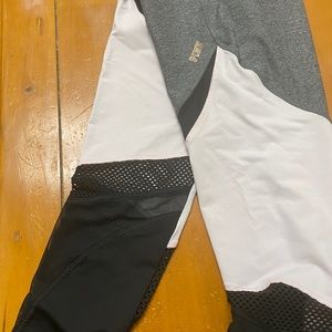 Victoria’s Secret leggings
